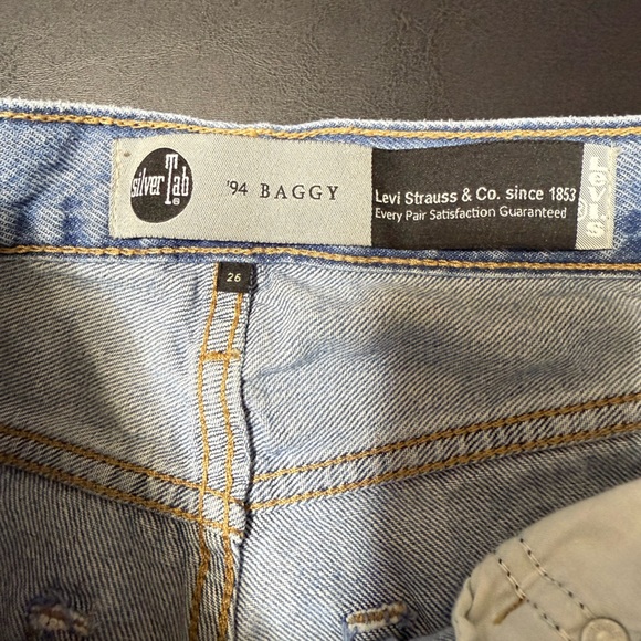 Levi’s 94 Baggy Distressed Silvertab Jeans Light Wash Size 26 - Picture 5 of 6